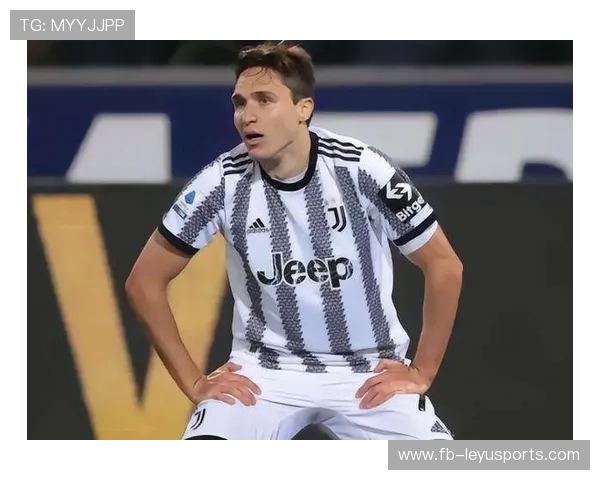 尤文反击中路直塞精准，基耶萨单挑后卫完成爆射